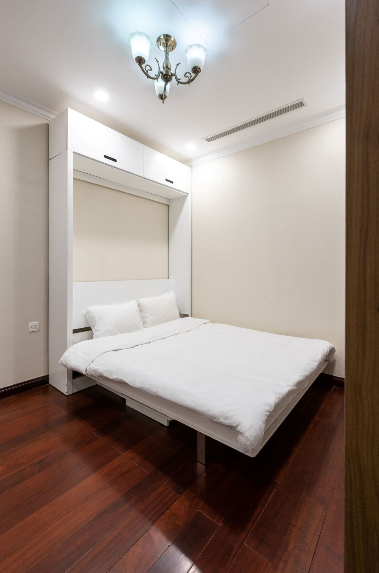 Cho thuê Homestay Royal City 2 Phòng Ngủ